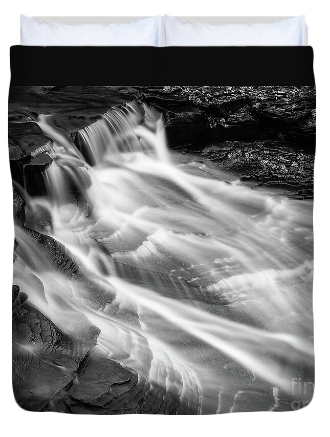 Water Duvet Cover featuring the photograph Water falls by Paul Quinn