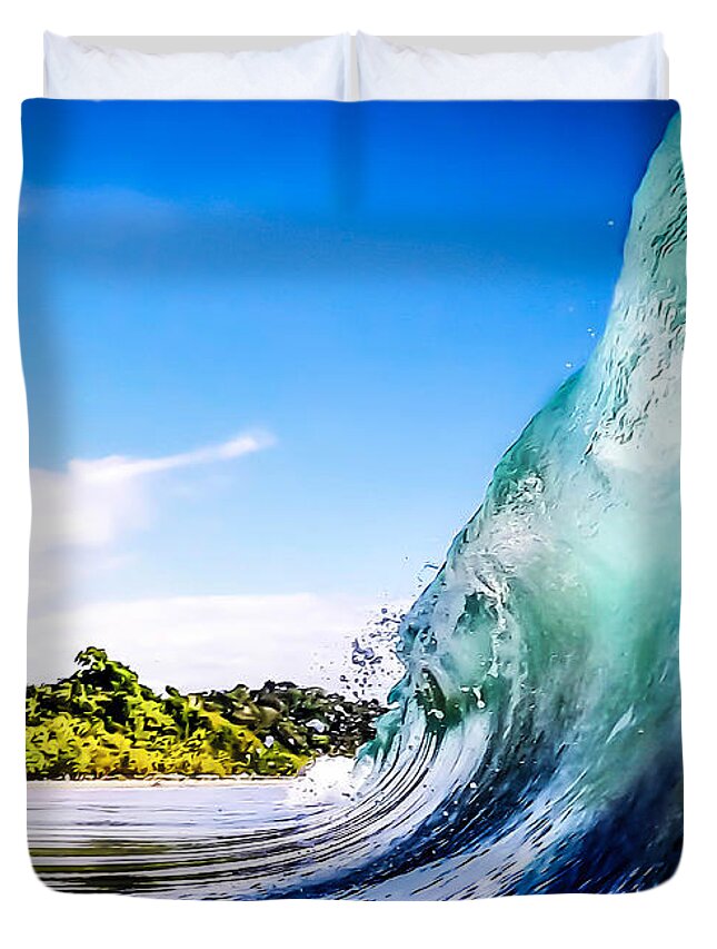 Wave Duvet Cover featuring the photograph Wave Wall by Nicklas Gustafsson