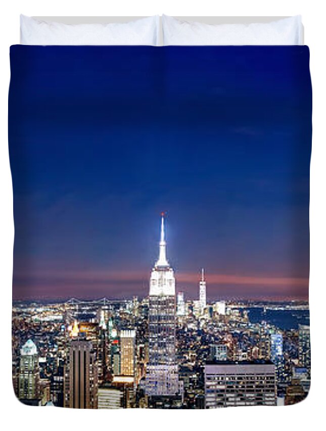 Manhattan Skyline Duvet Cover featuring the photograph Wealth And Power by Az Jackson