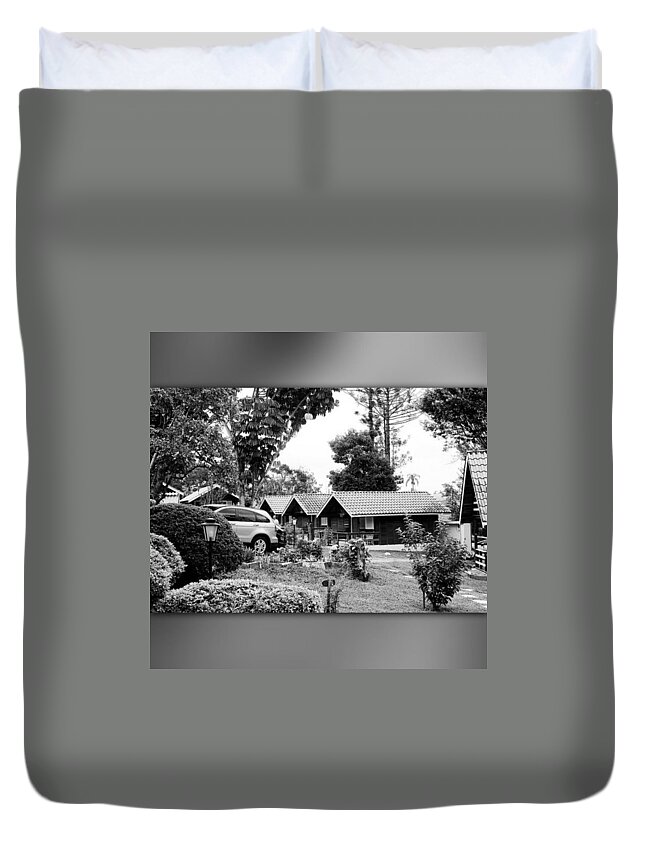 Monochromatic Duvet Cover featuring the photograph Weekend by Marcelo Valente