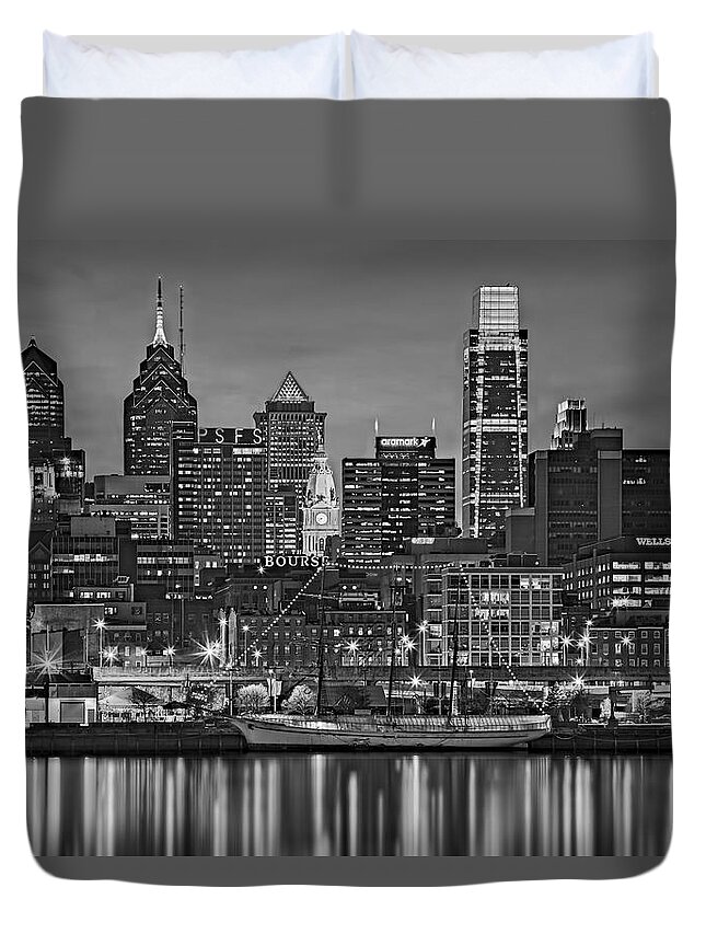 Philadelphia Skyline Duvet Cover featuring the photograph Welcome To Penn's Landing BW by Susan Candelario