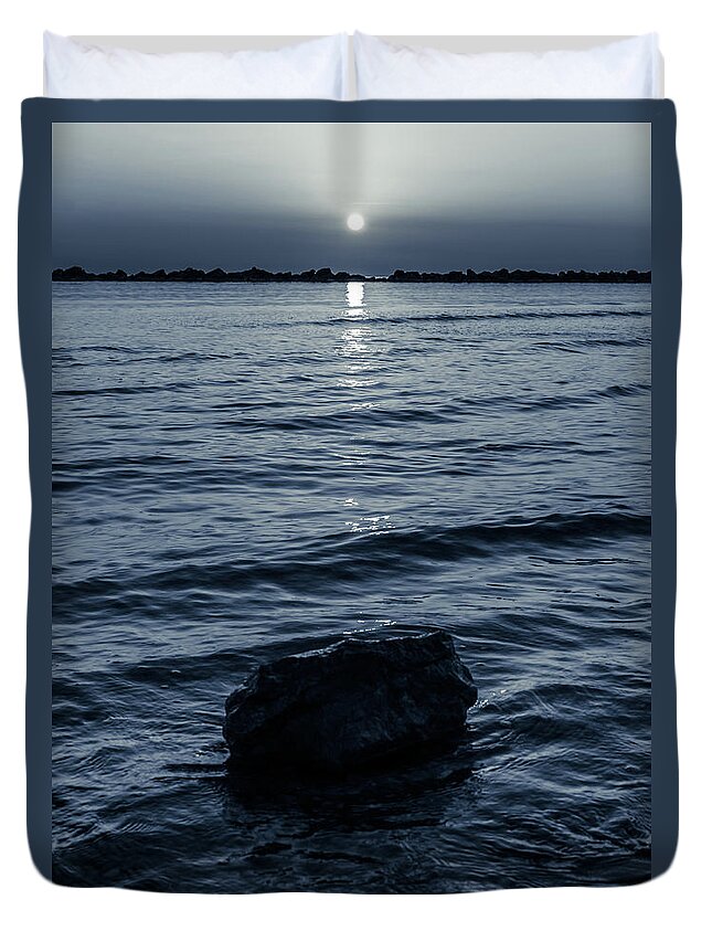 Water Duvet Cover featuring the photograph White Star by AM FineArtPrints