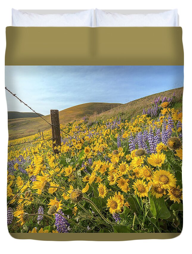 Landscape Duvet Cover featuring the photograph Wildflower Bonanza by Jon Ares