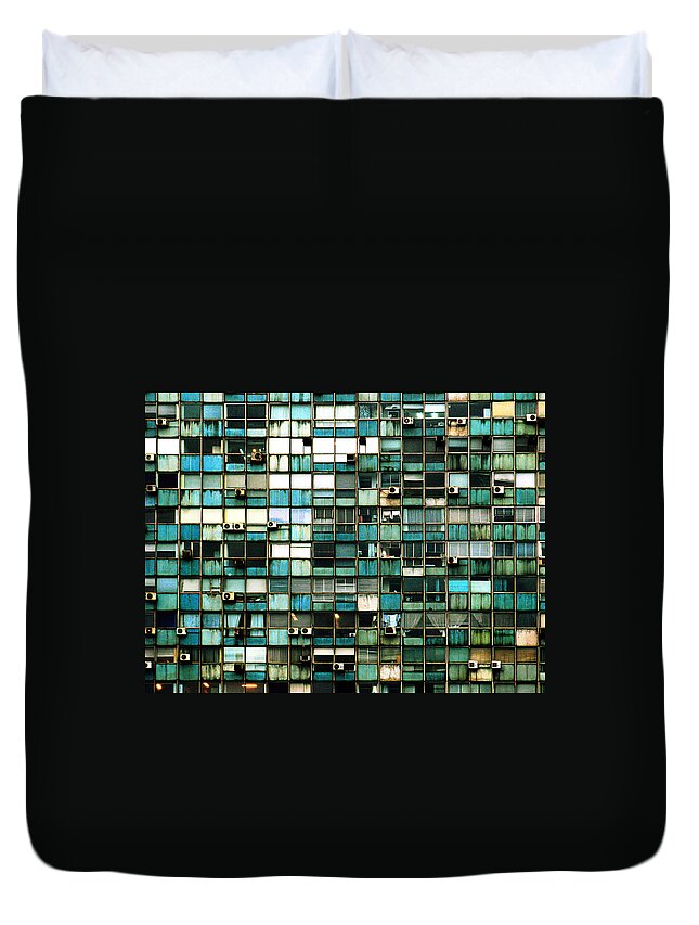 Buenos Aires Duvet Cover featuring the photograph Windows I by Osvaldo Hamer