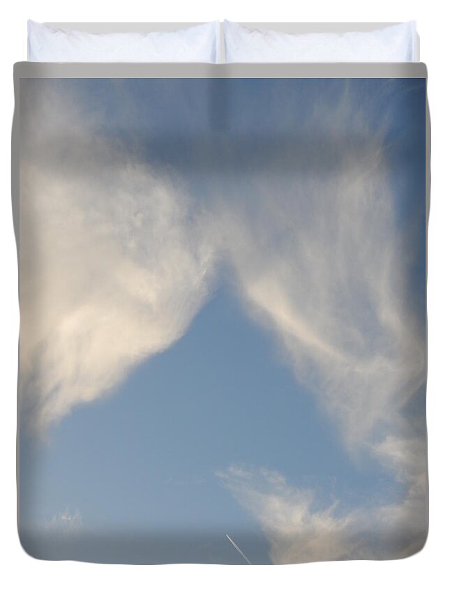 Nature Duvet Cover featuring the photograph Wings by Gallery Of Hope 