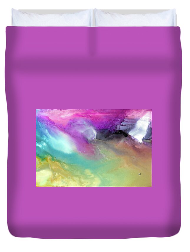 Abstract Duvet Cover featuring the painting Wings of Flight by Eli Tynan