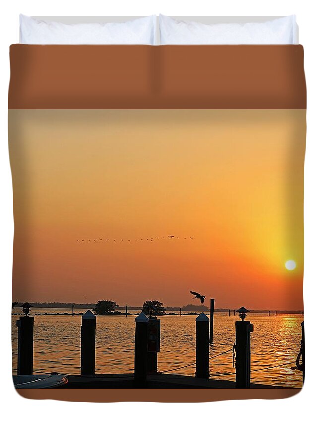 Pier Duvet Cover featuring the photograph Winter Lullabye by Michiale Schneider