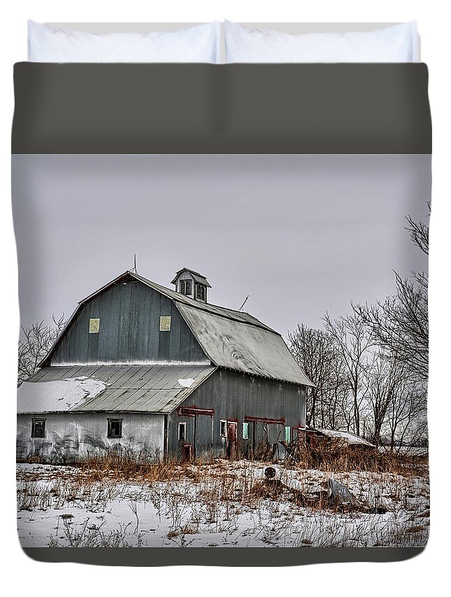 Barn Duvet Cover featuring the photograph Winter On The Farm 2 by Bonfire Photography