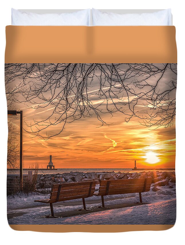 Sunrise Duvet Cover featuring the photograph Winter Sunrise in the Park by James Meyer