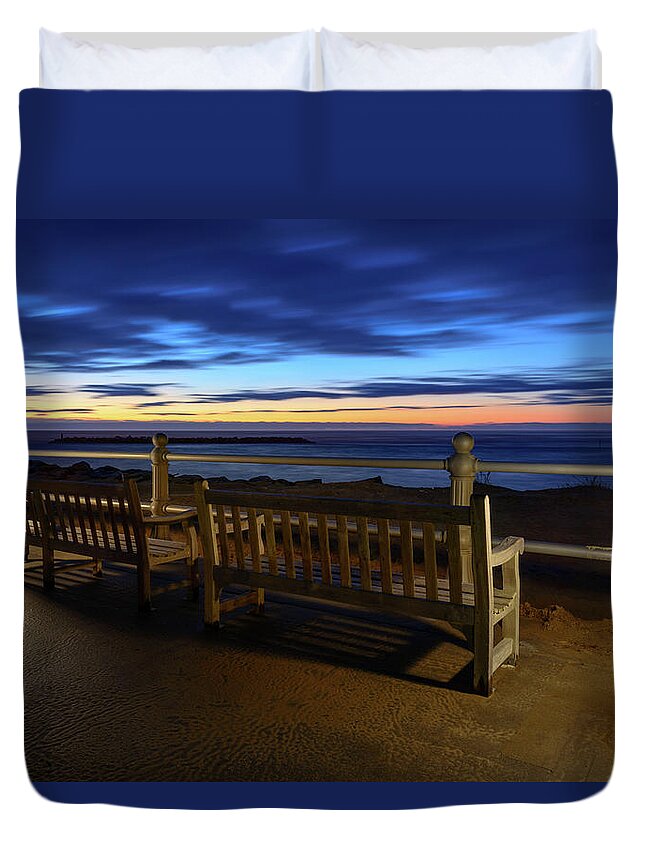 Grommet Duvet Cover featuring the photograph Winter's Rest by Michael Scott