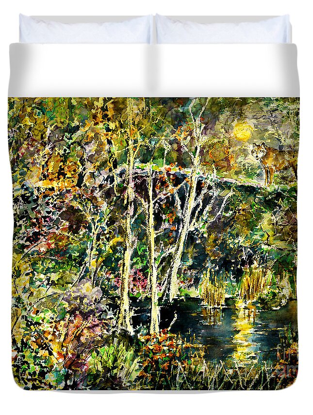 Watercolor Duvet Cover featuring the painting Wolven Moon by Almo M