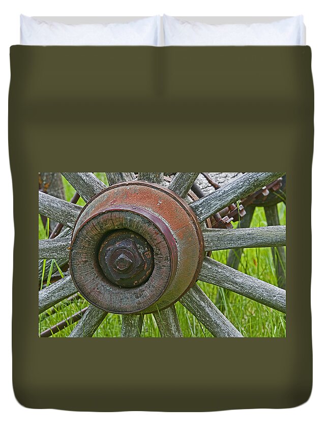 Wood Spoke Wheel Duvet Cover featuring the photograph Wooden Spokes by Gary Beeler
