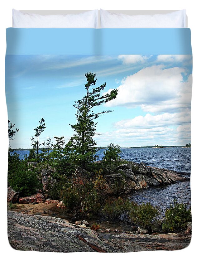 Wreck Island Duvet Cover featuring the photograph Wreck Island Shore XI by Debbie Oppermann