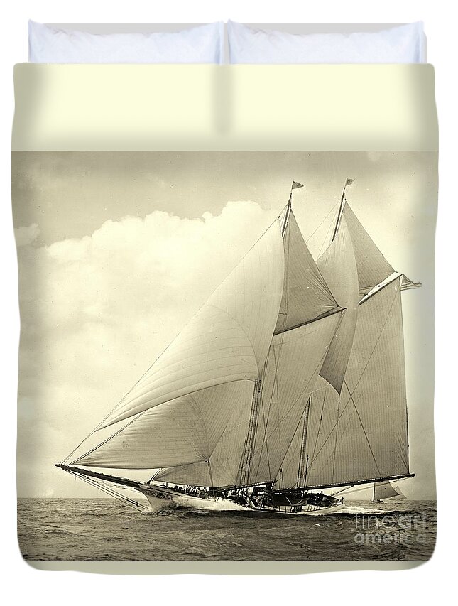 Yacht America 1910 Duvet Cover featuring the photograph Yacht America 1910 by Padre Art