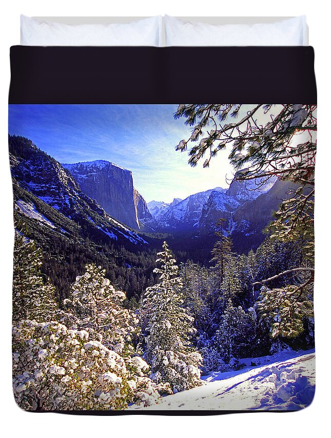 Usa Duvet Cover featuring the photograph Yosemite Valley in winter, California by Gary Corbett
