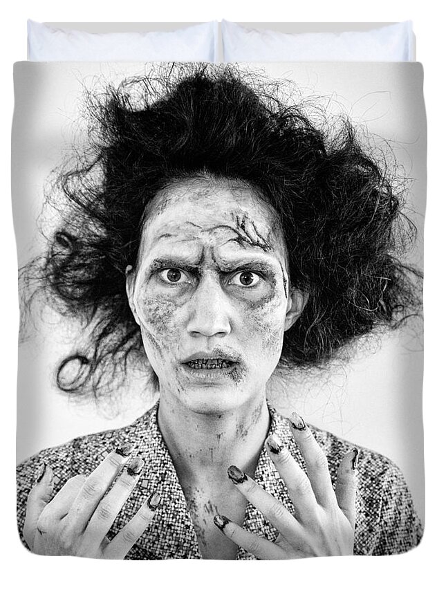 Zombie Duvet Cover featuring the photograph Zombie woman portrait black and white by Matthias Hauser