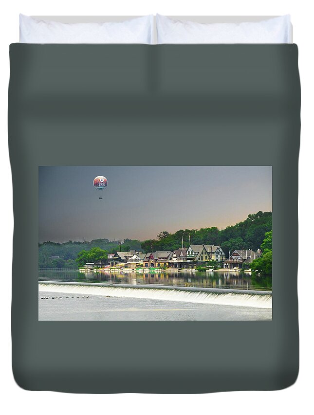 Zoo Duvet Cover featuring the photograph Zoo Balloon Flying over Boathouse Row by Bill Cannon
