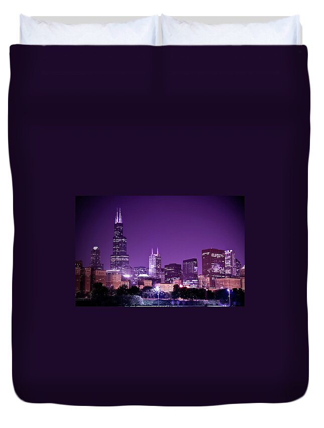 Water's Edge Duvet Cover featuring the photograph Chicago In The Night #1 by Weible1980