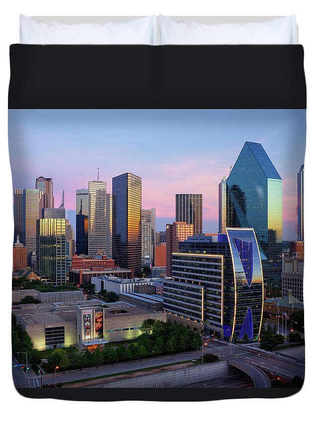 Corporate Business Duvet Cover featuring the photograph Dallas Skyline At Dusk #1 by Jeremy Woodhouse