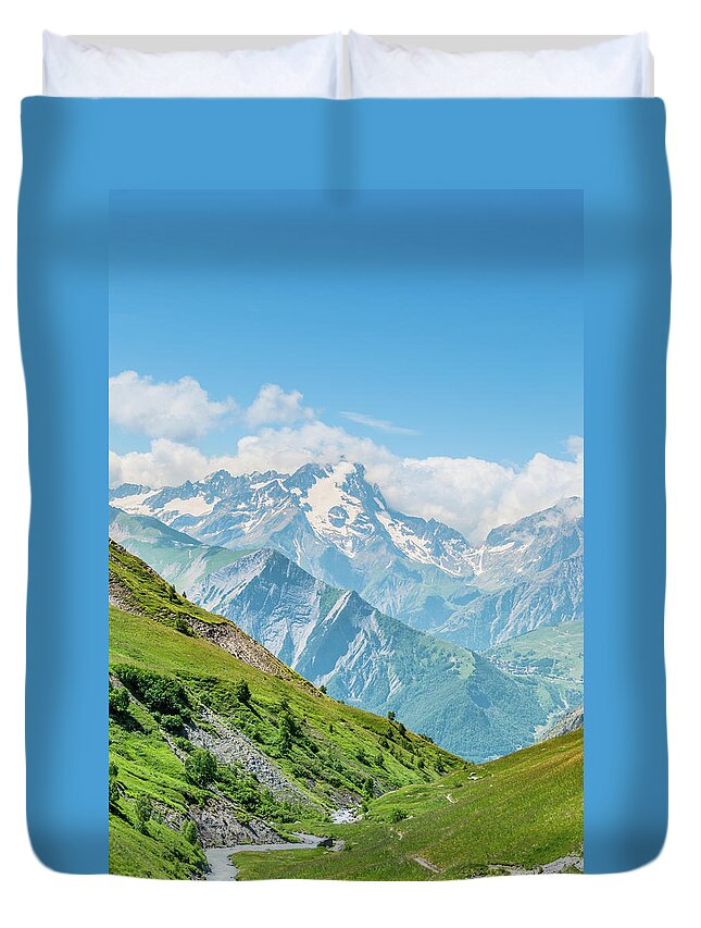 Scenics Duvet Cover featuring the photograph Mountain Valley #1 by Mmac72