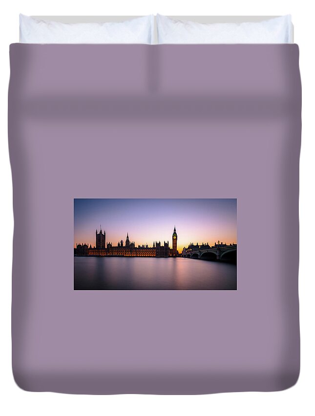 Tranquility Duvet Cover featuring the photograph Palace Of Westminster #1 by Scott Baldock