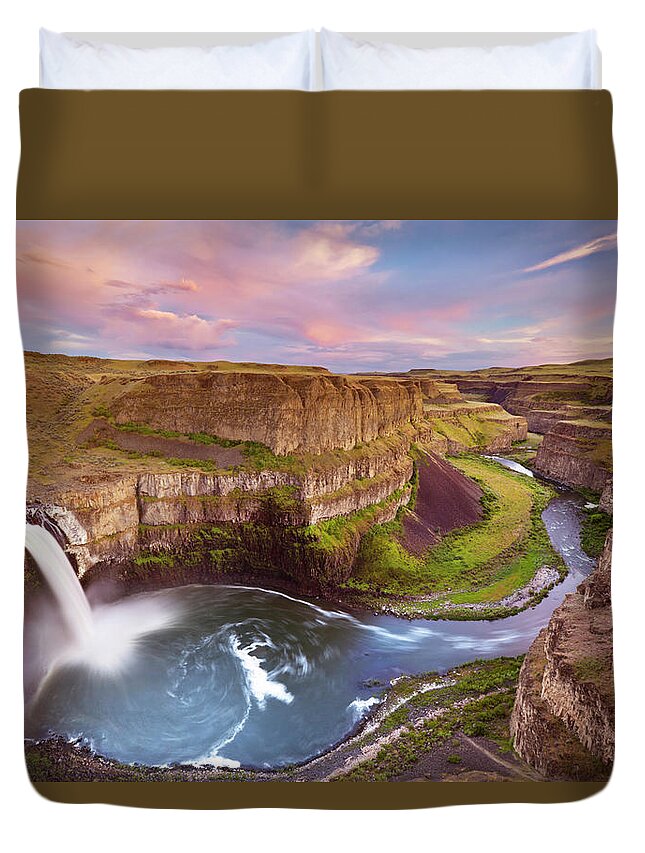 Scenics Duvet Cover featuring the photograph Palouse Falls In Washington, Usa At #1 by Sara winter