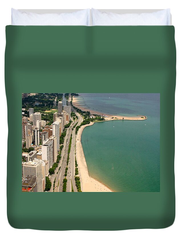 Lakeshore Duvet Cover featuring the photograph Chicago #13 by J.castro