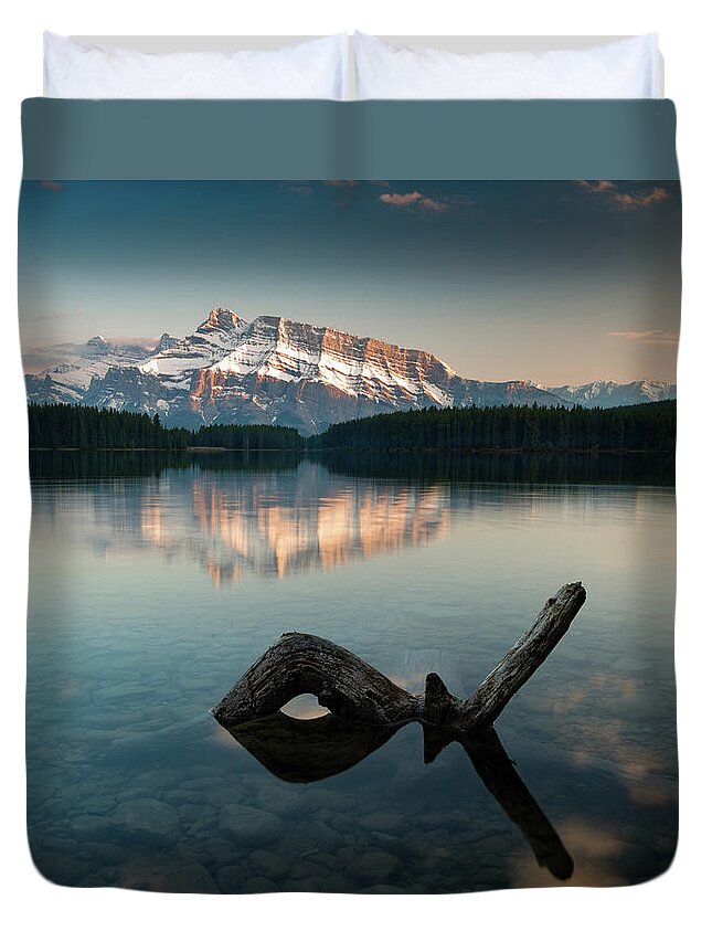 Alberta Duvet Cover featuring the photograph Mount Rundle and Two Jack Lake #2 by Peter OReilly