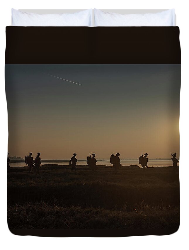 East Mersea Duvet Cover featuring the photograph Mersea Island silhouettes #9 by Gary Eason