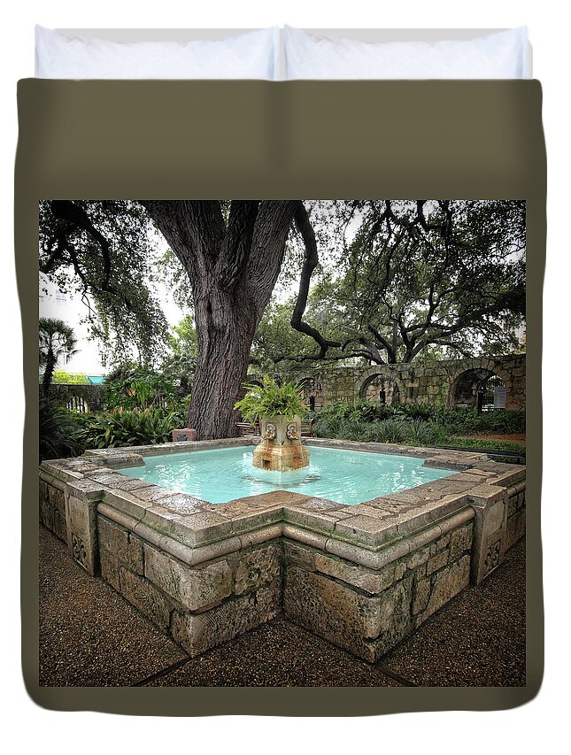 Fountain Duvet Cover featuring the photograph Alamo Fountain by George Taylor