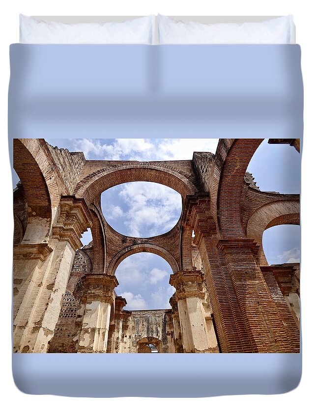 Guatemala Duvet Cover featuring the photograph Arches outside St. Joseph's Cathedral by Amelia Racca