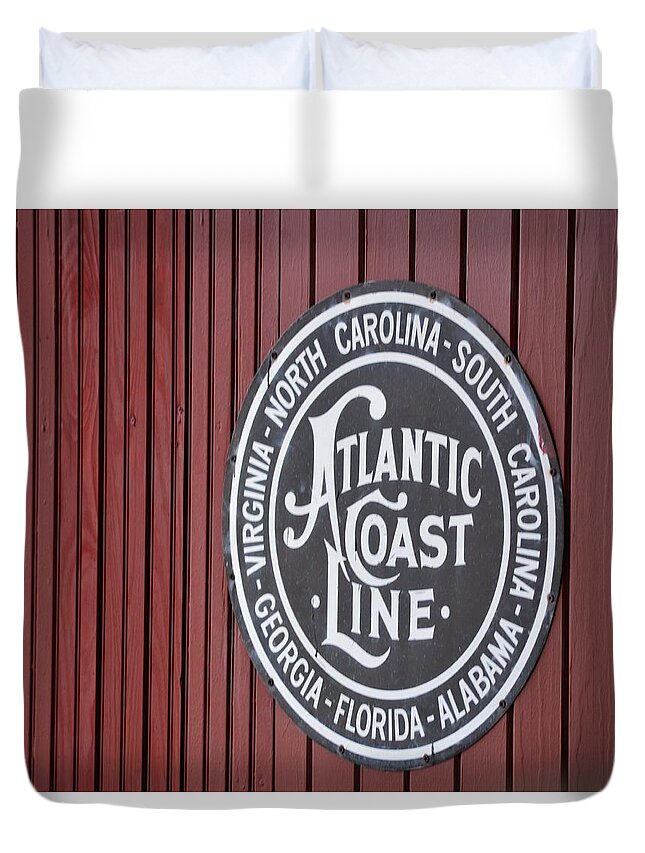Atlantic Coast Line Sign Duvet Cover featuring the photograph Atlantic Coast Line Sign by Warren Thompson