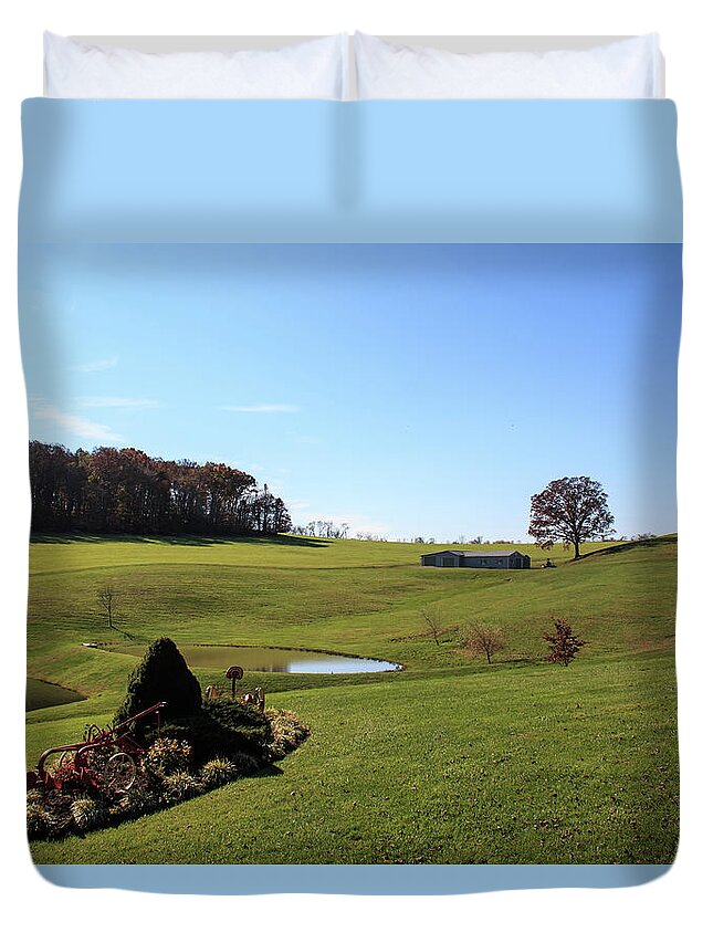 Frederick Duvet Cover featuring the photograph Autumn in Frederick Maryland - Open Spaces by Ronald Reid