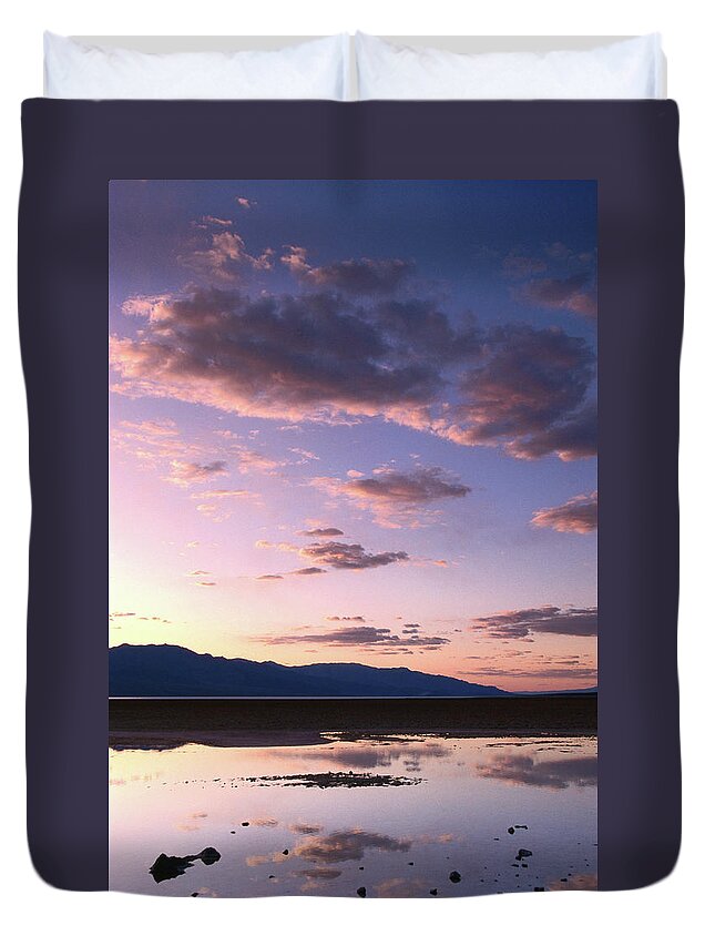 Dramatic Landscape Duvet Cover featuring the photograph Badwater, 280 Ft Elevation, Sunset by John Elk Iii