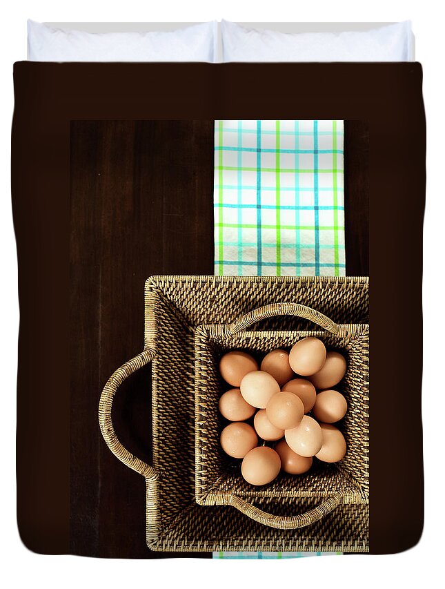 Large Group Of Objects Duvet Cover featuring the photograph Basket Of Brown Eggs by Joey Celis