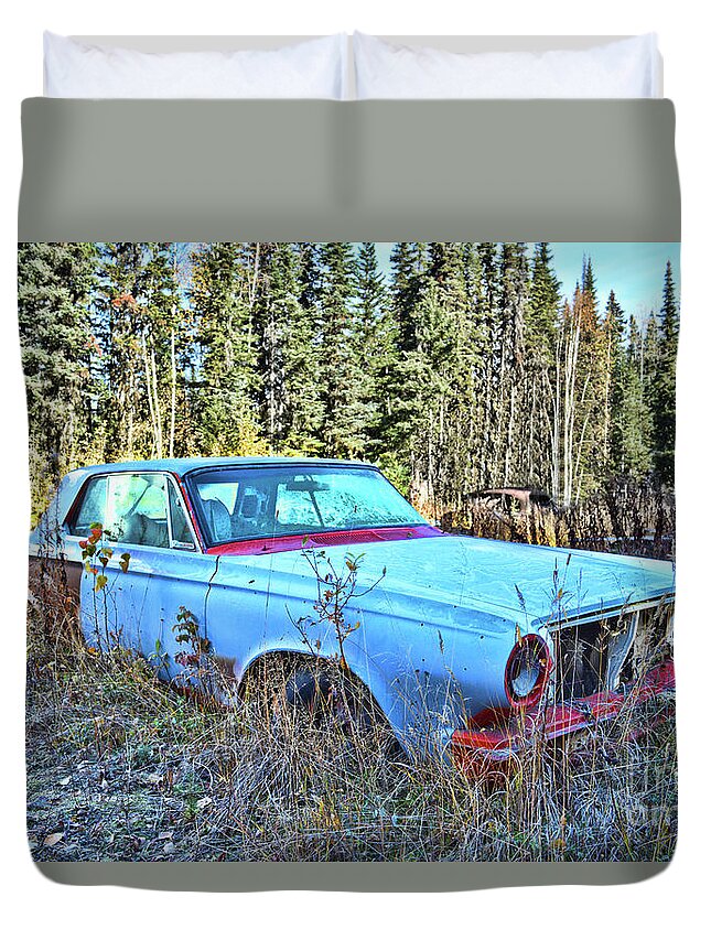 Vintage Duvet Cover featuring the photograph Blue Beauty by Vivian Martin
