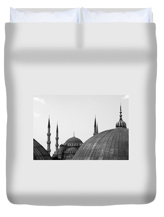 Istanbul Duvet Cover featuring the photograph Blue Mosque, Istanbul by Dave Lansley