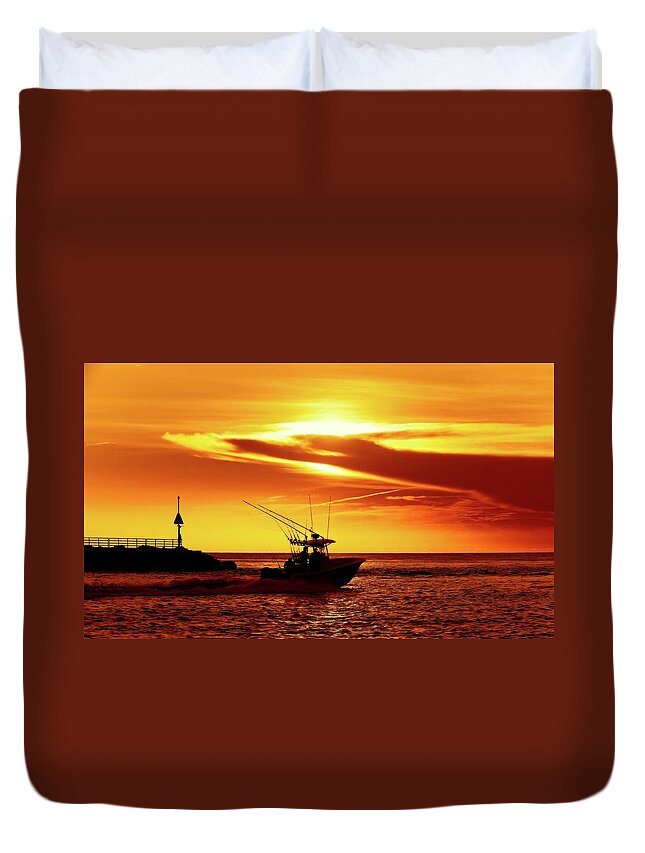 Jupiter Duvet Cover featuring the photograph Boat Headed Out of Jupiter Inlet by Steve DaPonte