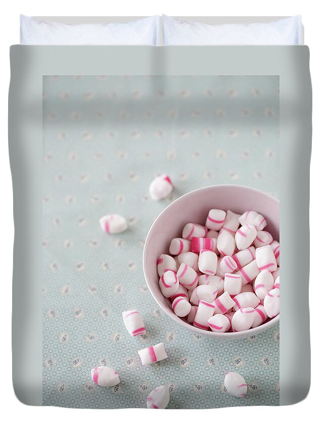 Large Group Of Objects Duvet Cover featuring the photograph Bowl Of Sweets by Elin Enger