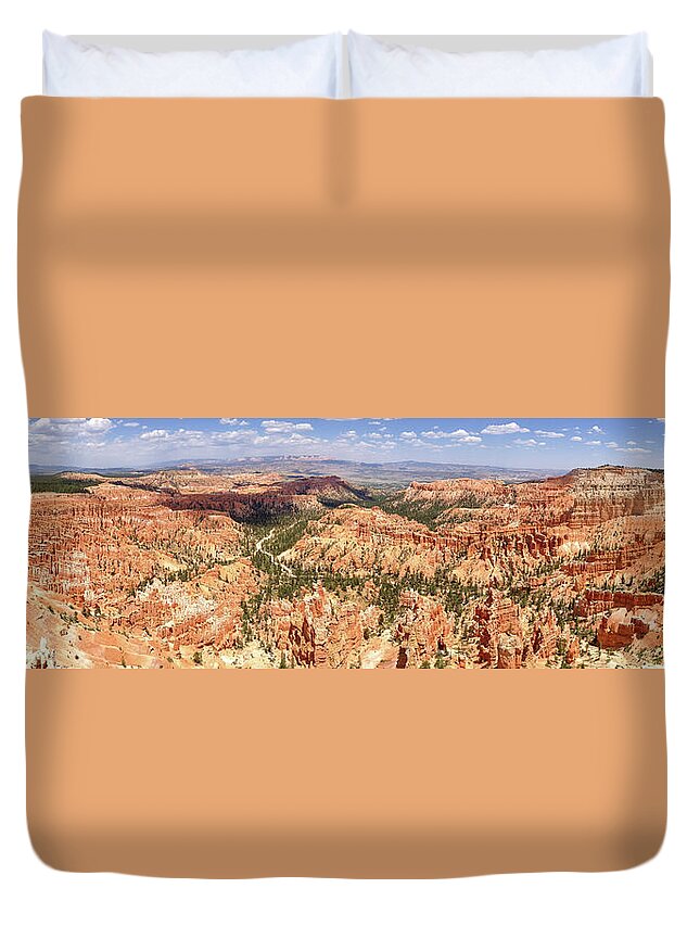 Bryce Canyon Duvet Cover featuring the photograph Bryce Canyon Hoodoos by Mark Duehmig