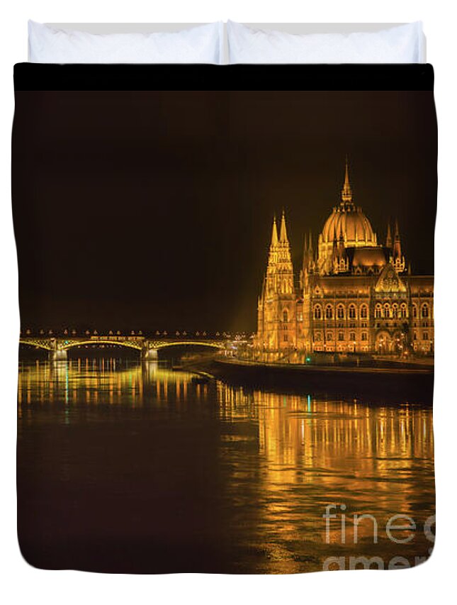 Panorama Duvet Cover featuring the photograph Budapest By Night - Over Danube River by Stefano Senise