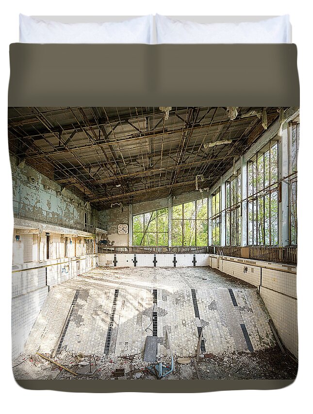 Abandoned Duvet Cover featuring the photograph Chernobyl Swimming Pool by Roman Robroek