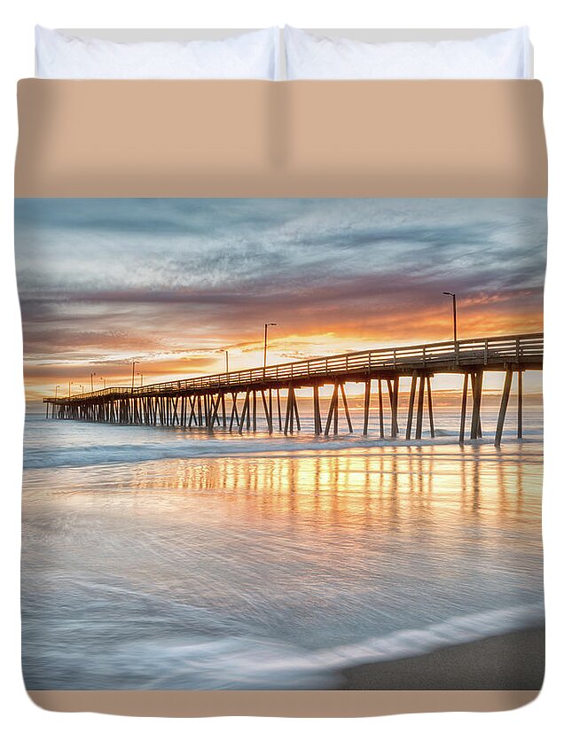 Seascape Duvet Cover featuring the photograph Choiceless Beauty by Russell Pugh
