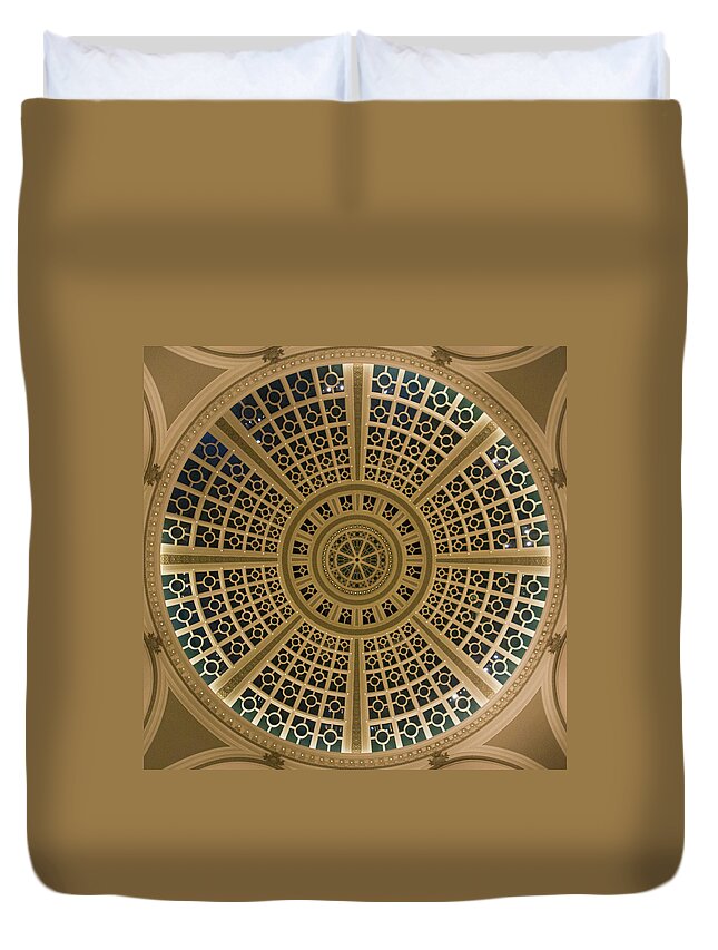 San Francisco Duvet Cover featuring the photograph Circles by By Sathish Jothikumar