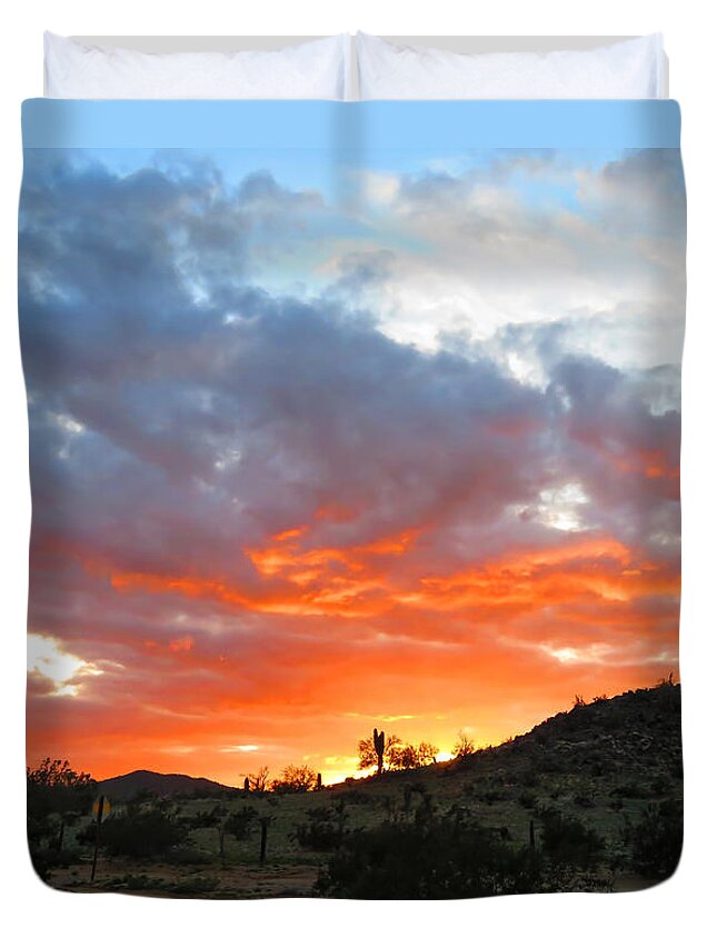 Arizona Duvet Cover featuring the photograph Cradle of Light by Judy Kennedy