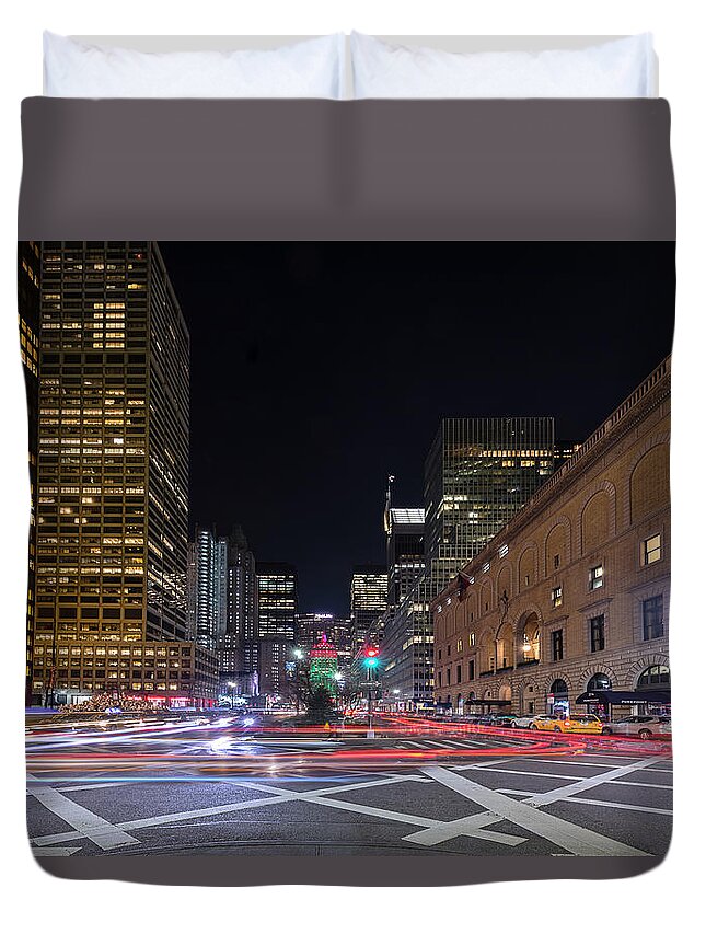 Nyc Skyline Duvet Cover featuring the photograph Criss Crossing New York City by Susan Candelario