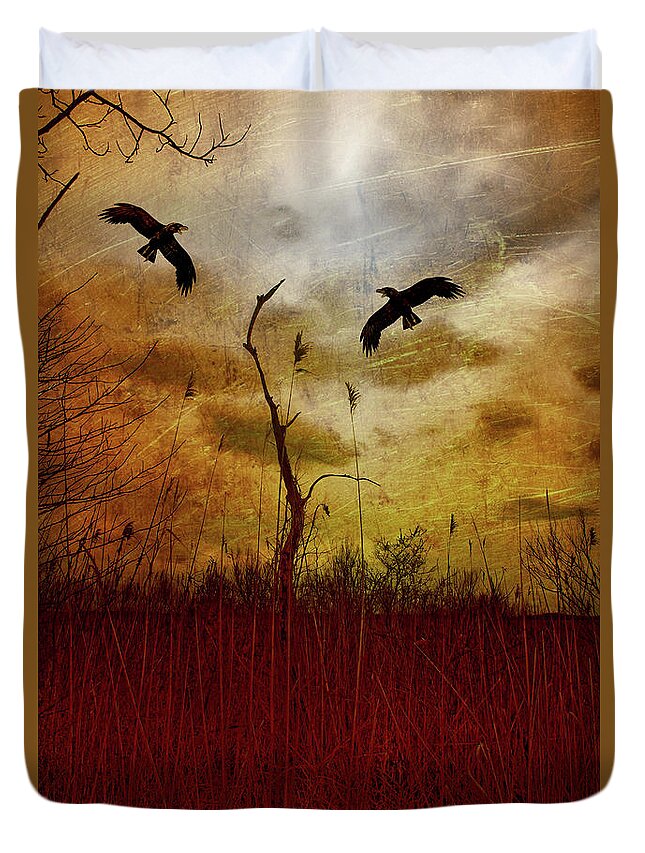 Crows In The Sunset Duvet Cover featuring the photograph Crows In The Sunset by Linda Sannuti