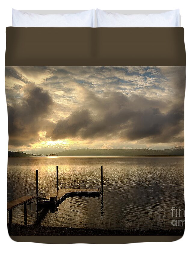 Cda Duvet Cover featuring the photograph December Skies by Idaho Scenic Images Linda Lantzy