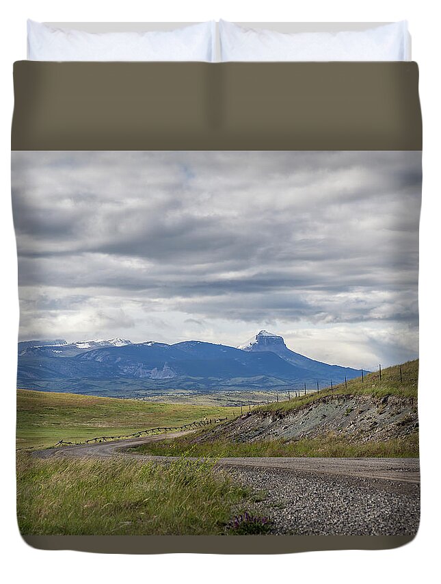 Rockies Duvet Cover featuring the photograph Distant Mountains In Color 2014 by Thomas Young