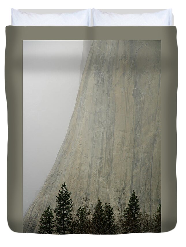 Scenics Duvet Cover featuring the photograph El Capitan, Yosemite National Park by André Leopold
